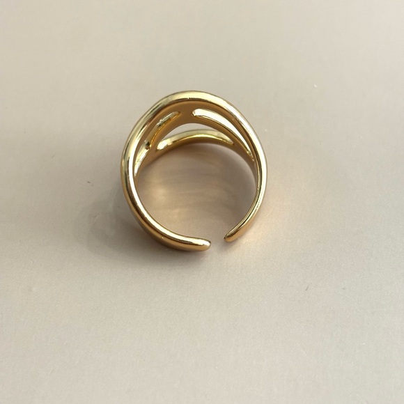 Silver and Gold Plated Rings - Picture 3 of 6